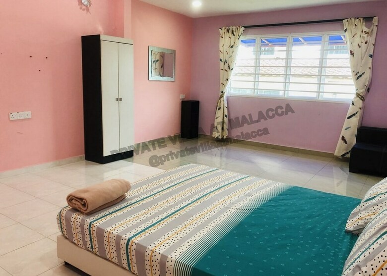 Private Villa With Pool By Azra