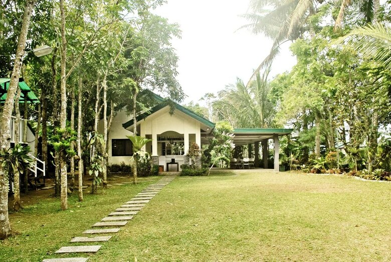 Loria Hotel Tagaytay