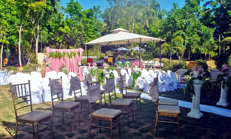 Loria Hotel Tagaytay