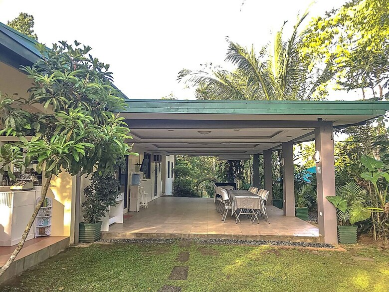 Loria Hotel Tagaytay