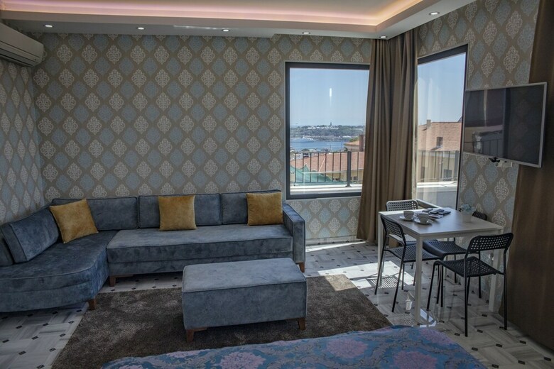 Hotel Royal Taksim Suites