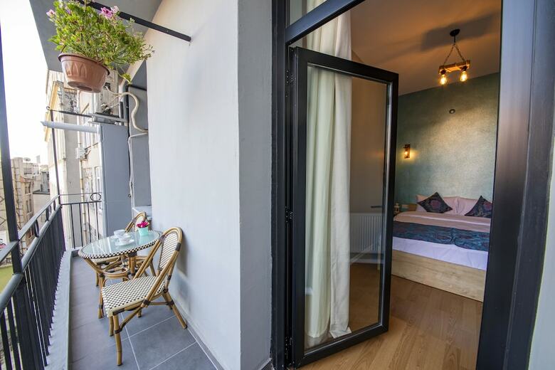Hotel Royal Taksim Suites
