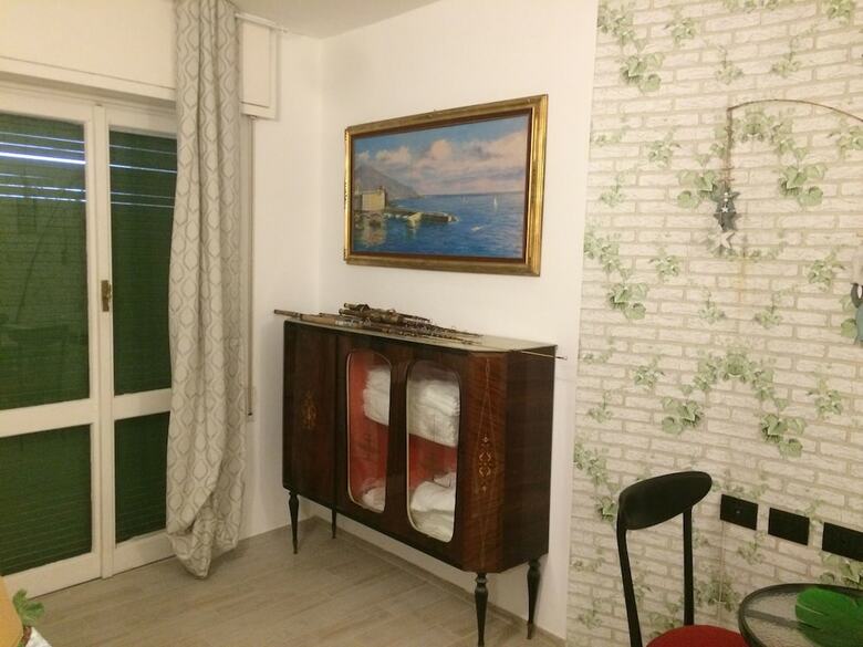Hotel Guest House Berzefi