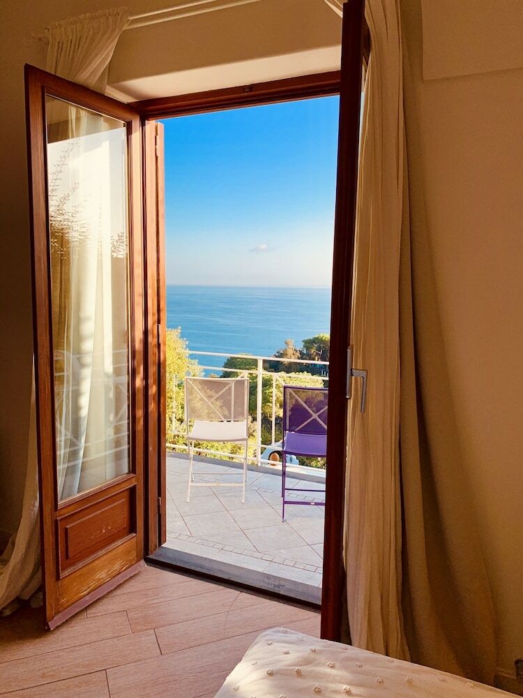 Hotel Agapanto Luxury Accommodation