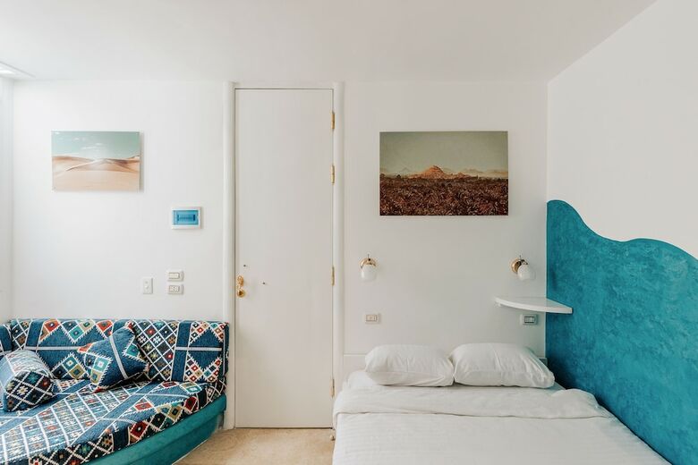 Hotel Desert Moon