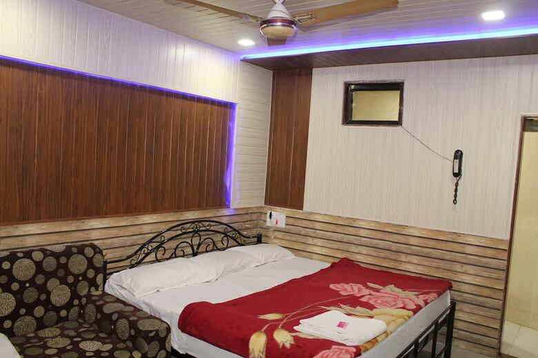 Hotel Good Luck Residency