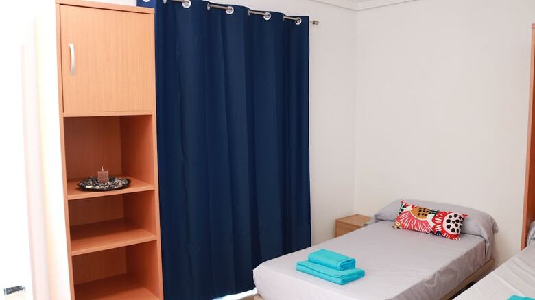 Apartamentos Estudios Mundobooking