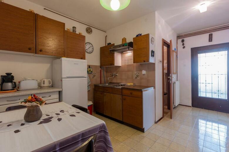 Apartments Crevatin