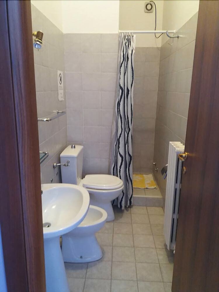 Hostal Ostello Ortensi