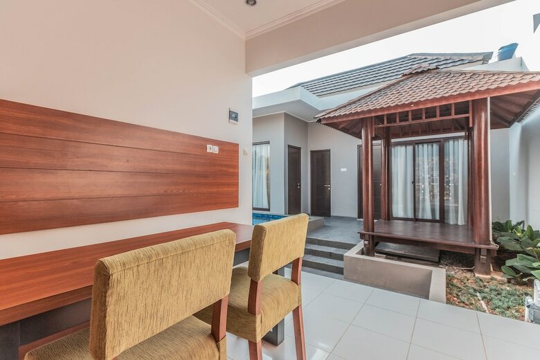 Hotel Collection O 9 Villa Ubud Anyer