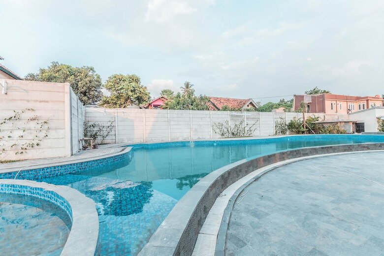 Hotel Collection O 9 Villa Ubud Anyer