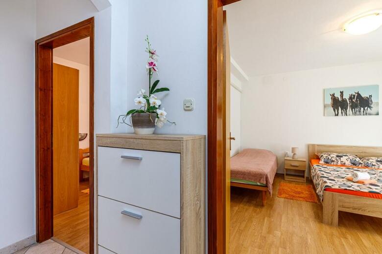 Apartments Mirjana Medulin