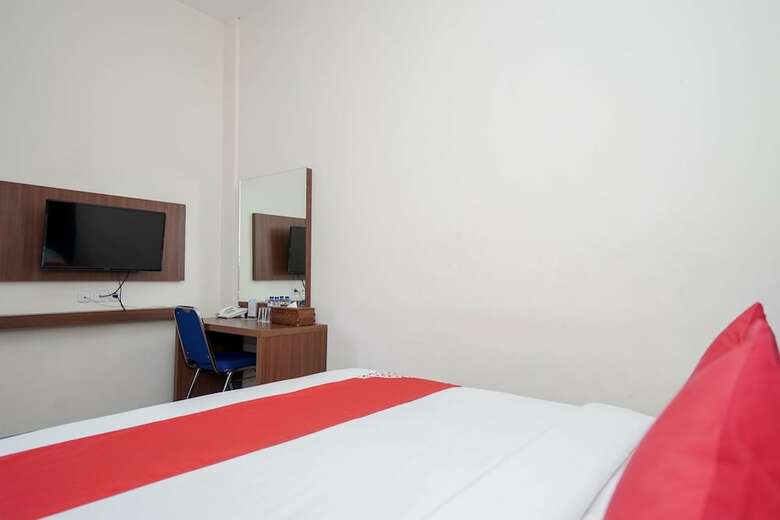 Oyo 987 Hotel Bina Darma