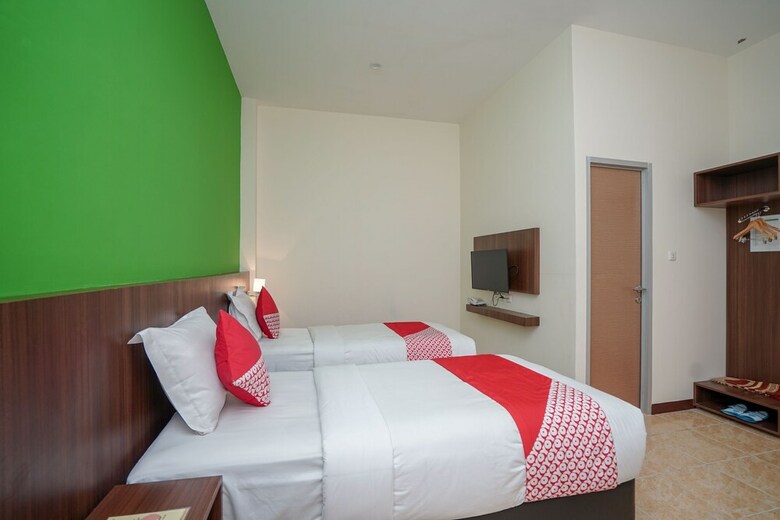 Oyo 987 Hotel Bina Darma