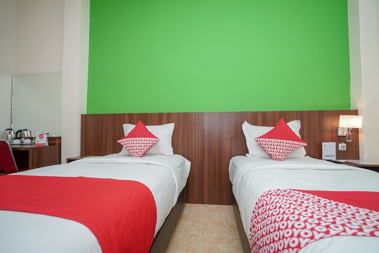 Oyo 987 Hotel Bina Darma