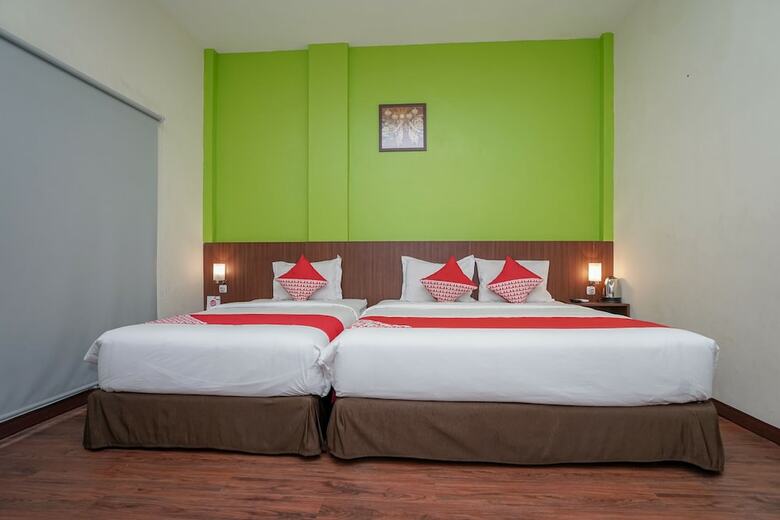 Oyo 987 Hotel Bina Darma