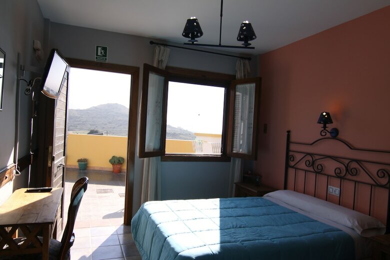 Hostal Los Palmitos Hospeder�a Rural
