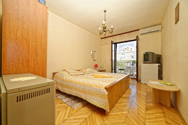 App And Rooms Marojevic