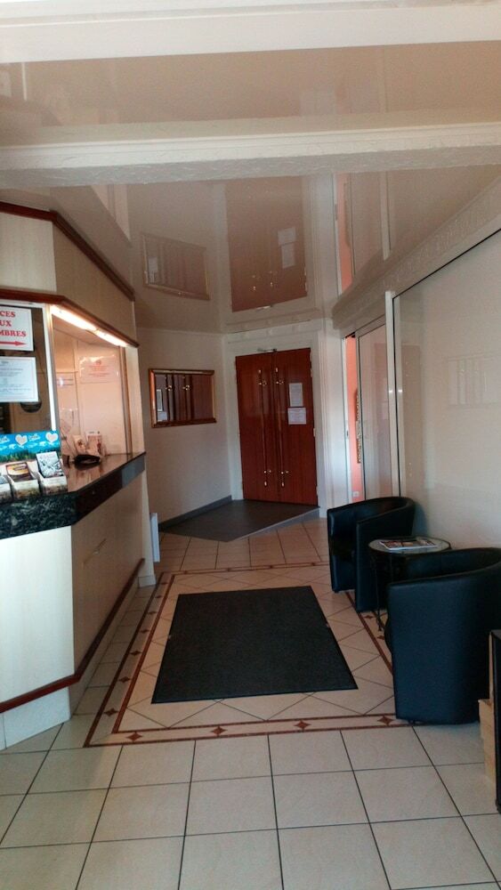 Hotel Alpha