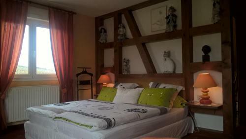 Hostal Maison D'h�tes Les Feuilles D'or