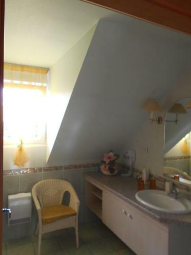 Hostal Maison D'h�tes Les Feuilles D'or