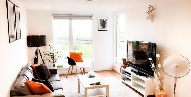 Bright 2br Apartments Quays