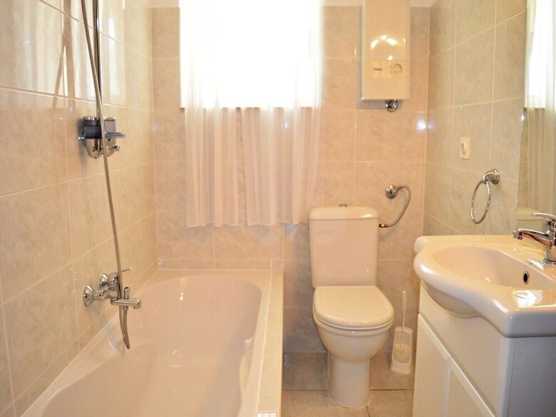 Apartment Ante 500 / Three Bedrooms A1