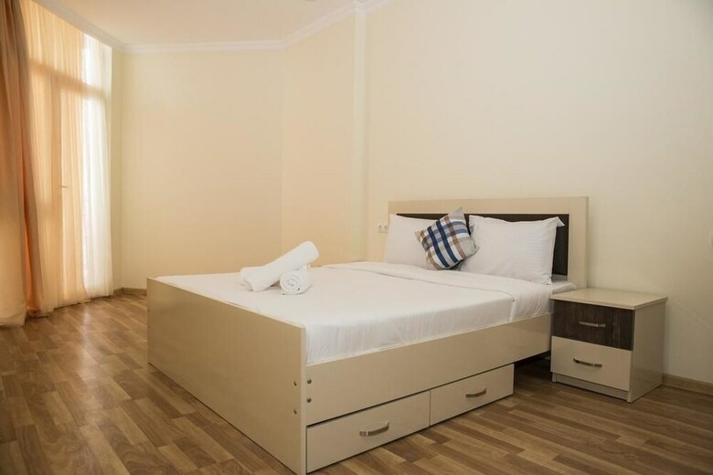 Hotel Batumi Agency On Pushkin Street