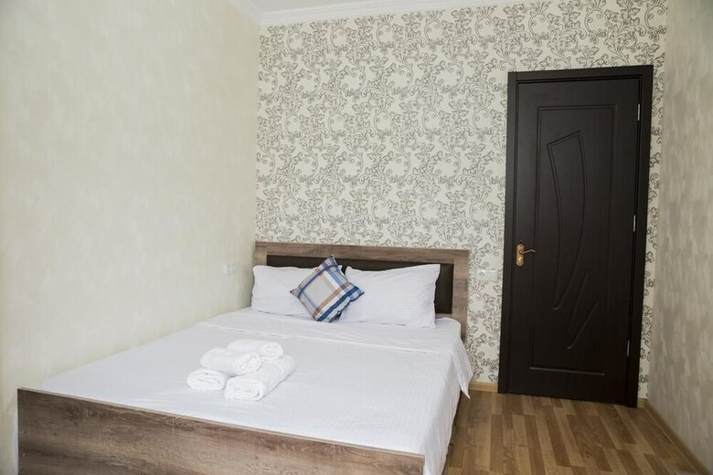 Hotel Batumi Agency On Pushkin Street