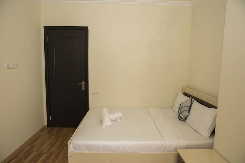 Hotel Batumi Agency On Pushkin Street