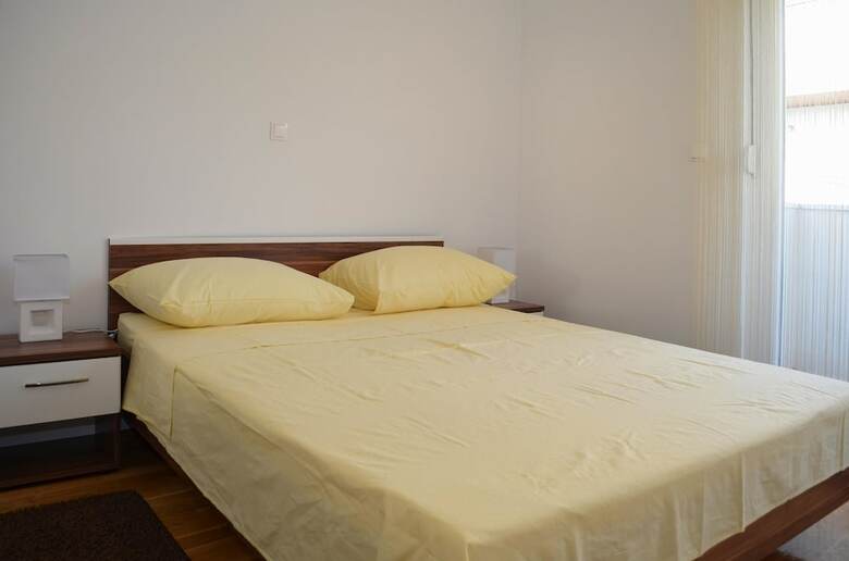 Apartment Davor / Two Bedroom A1