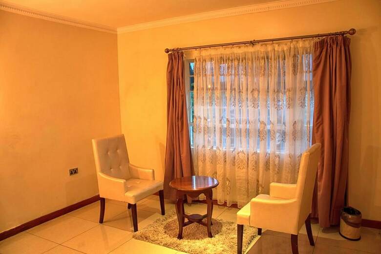 Hotel Brownie's Guest House