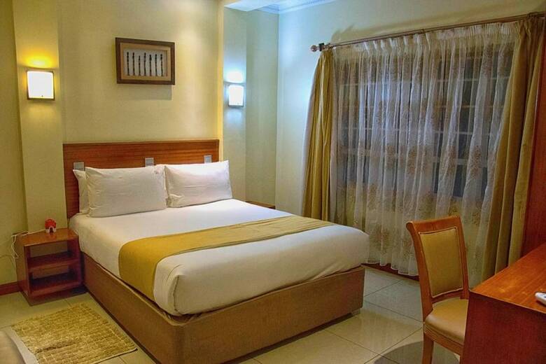 Hotel Brownie's Guest House