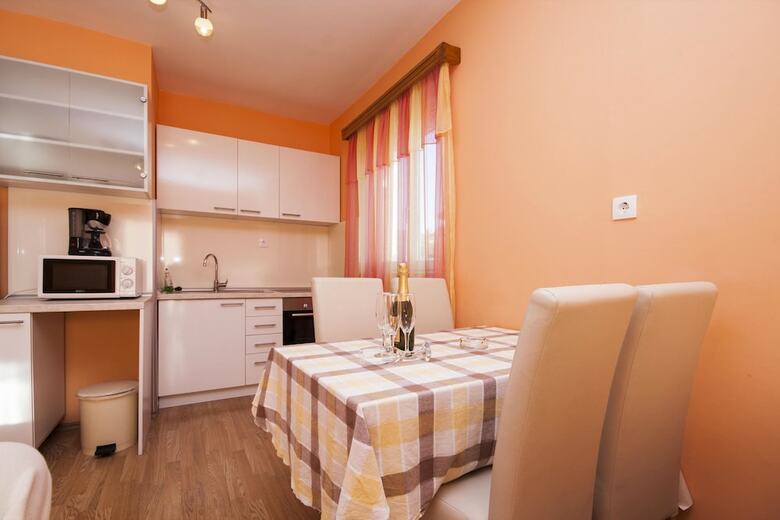 Apartment Juri? / Two Bedroom