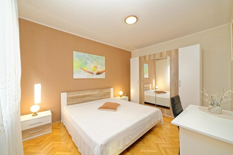 Apartment Carla / One Bedroom A1