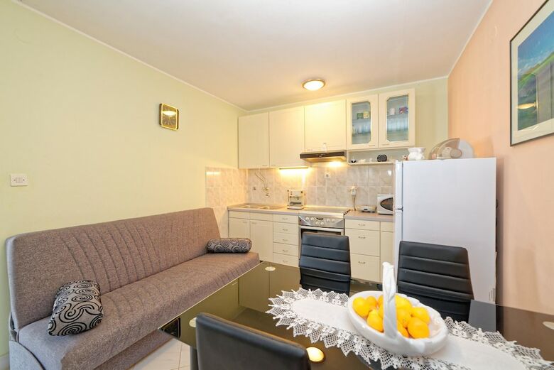 Apartment Carla / One Bedroom A1