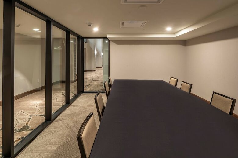 Hotel Springhill Suites By Marriott Fort Worth Historic Stockyards