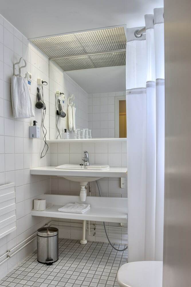 Hotel Teatterihotelli Riihim�ki