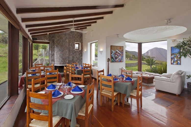 Hotel El Crater