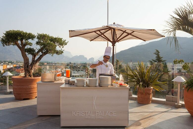 Hotel Kristal Palace - Tonellihotels
