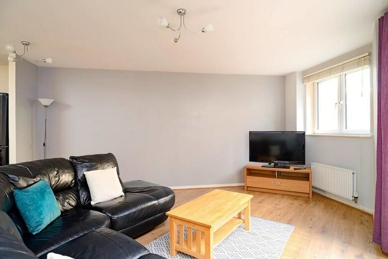 Wonderful Apartment Nr Central Edinburgh