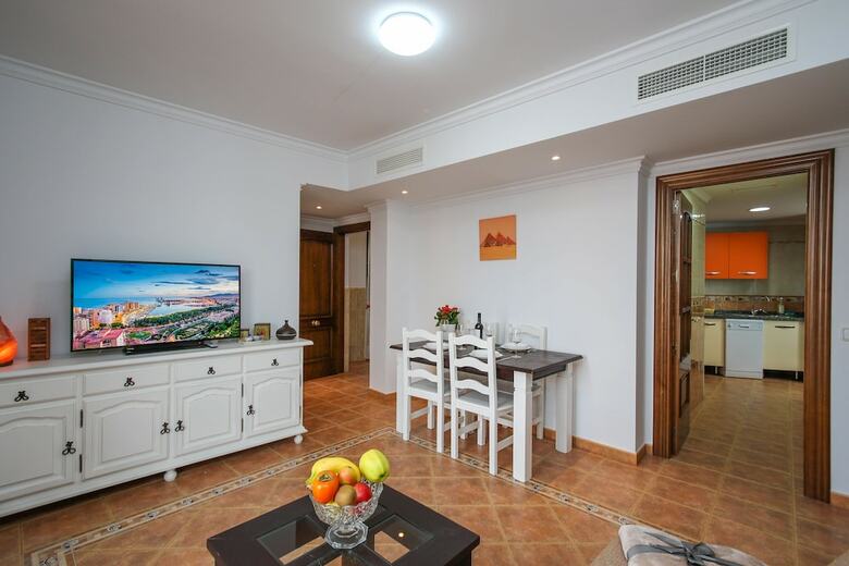 Apartamentos Om Destiny