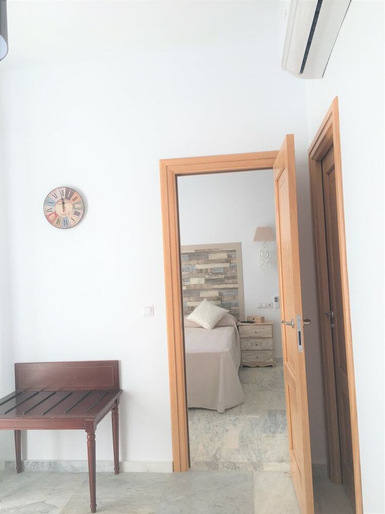 Hotel Mariam House