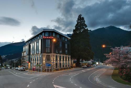 Hotel Ramada Queenstown Central
