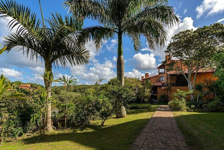San Lameer Villa Rentals 3206