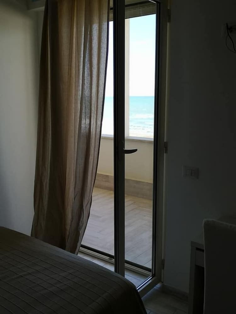 Bed & Breakfast La Duna Beach