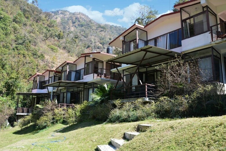 Hotel Haut Monde Hill Stream Resort