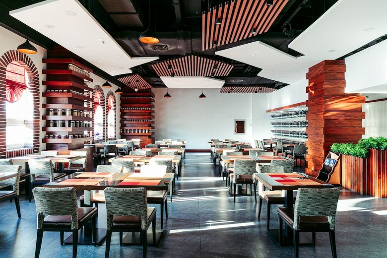 Warren Hotel