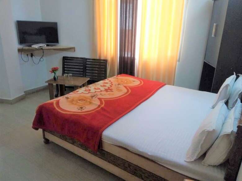 Hotel God Gift