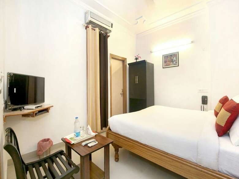 Hotel God Gift